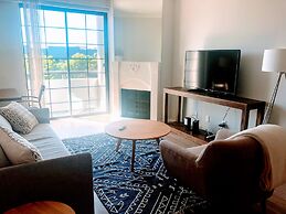 Luxury Suites - Heart of Beverly Hills
