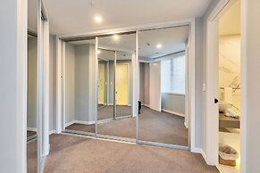 Luxe In The City w Two Car Parks