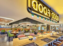 Holiday Inn Guangzhou South Lake by IHG