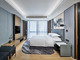 Holiday Inn Guangzhou South Lake by IHG