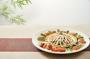 Holiday Inn Guangzhou South Lake by IHG