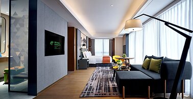 Holiday Inn Guangzhou South Lake by IHG