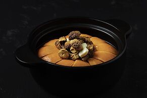 Holiday Inn Guangzhou South Lake by IHG