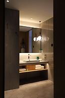 Holiday Inn Guangzhou South Lake by IHG