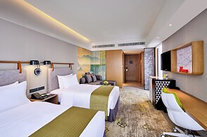 Holiday Inn Guangzhou South Lake by IHG