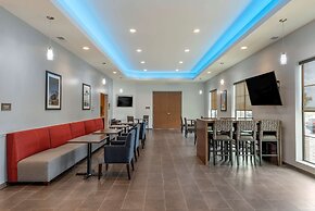 Comfort Suites