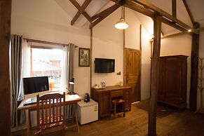 The Wood Family Retreat