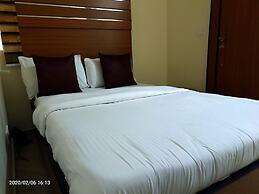 Alim Royal Hotel & Suites