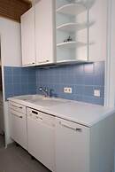 Blueberry Living City Apartment