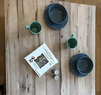 Blueberry Living City Apartment