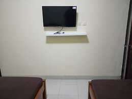 Guest House 647 Tanjung Duren Utara