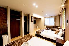 Grand Base Hiroshima Hikarimachi