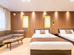 Grand Base Hiroshima Hikarimachi