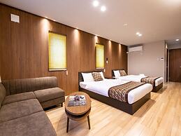 Grand Base Hiroshima Hikarimachi