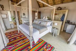 The Wild Blue Lodge SAFARI & SPA