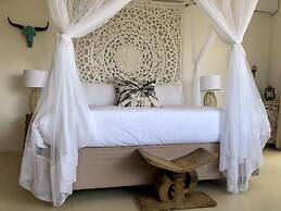 The Wild Blue Lodge SAFARI & SPA