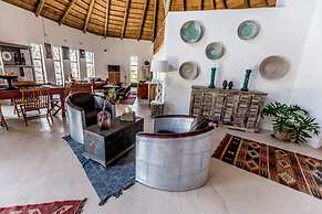 The Wild Blue Lodge SAFARI & SPA
