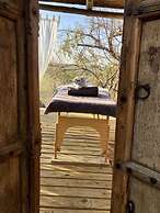 The Wild Blue Lodge SAFARI & SPA