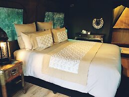 The Wild Blue Lodge SAFARI & SPA