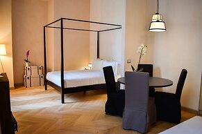 Opera 35 Boutique Hotel