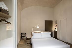 Opera 35 Boutique Hotel