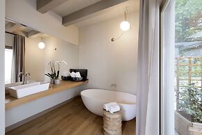 Opera 35 Boutique Hotel