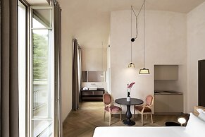 Opera 35 Boutique Hotel