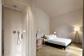 Opera 35 Boutique Hotel