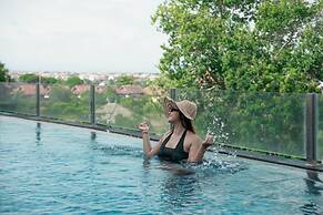 Four Star by Trans Hotel Sanur