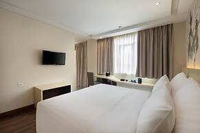Four Star by Trans Hotel Sanur