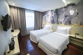 Four Star by Trans Hotel Sanur