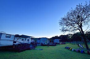 Spa Franping Village Omuta - Caravan park