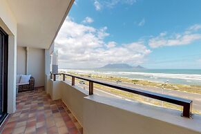 Blouberg Bliss - Beach Condo