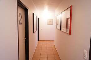 Atelier Guesthouse