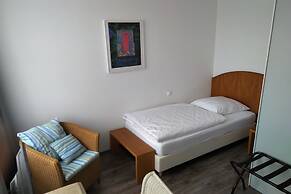 Atelier Guesthouse