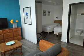 Atelier Guesthouse