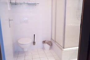 Atelier Guesthouse