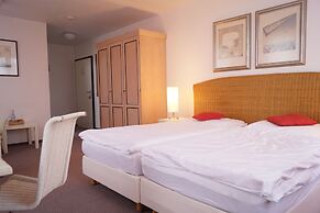 Atelier Guesthouse