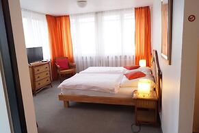 Atelier Guesthouse
