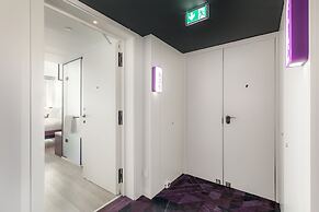 YOTEL Porto