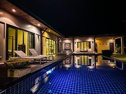 Emerald Pool Villa