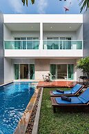 Trixie House Pool Villa in Rawai
