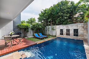 Trixie House Pool Villa in Rawai
