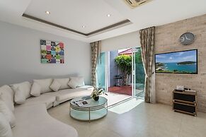 Trixie House Pool Villa in Rawai