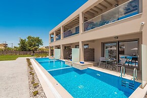 Mystique Luxury Suites & Maisonettes