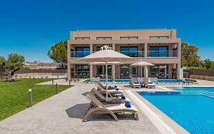 Mystique Luxury Suites & Maisonettes