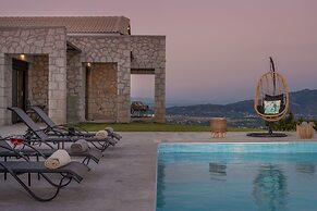 Zinos Luxury Villa