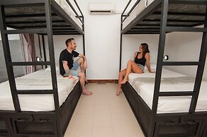 Mad Monkey Siem Reap - Hostel