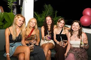 Mad Monkey Siem Reap - Hostel