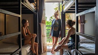 Mad Monkey Siem Reap - Hostel